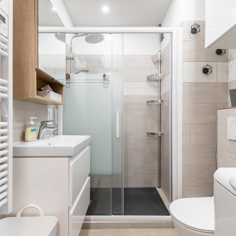 Charmant appartement à 500m de la plage - Appartement - 12