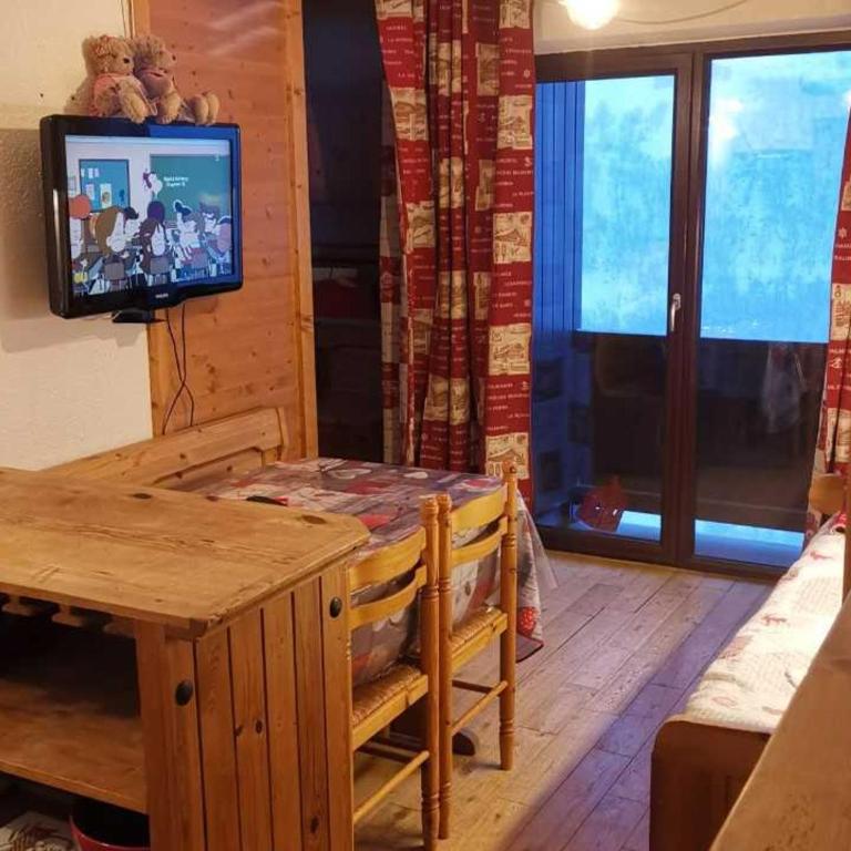 Studio cabine 4 pers, au calme et aux pieds des pistes - FR-1-574-51 - Studio - 1