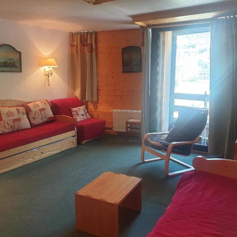 Charmant studio 32m², balcon, proche pistes, Les Menuires - FR-1-574-45 - Monolocale - 1