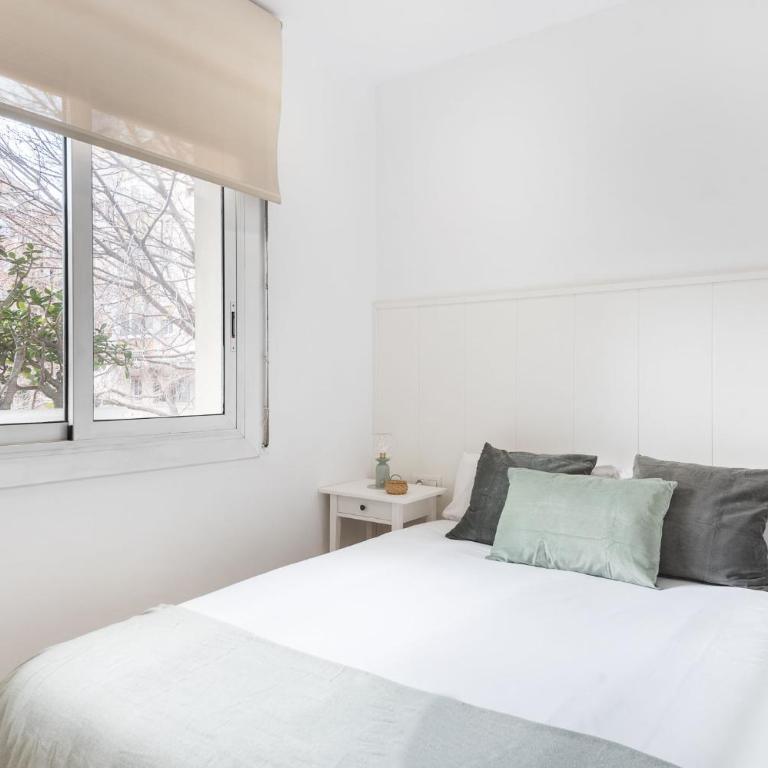 Apartment Next to Sagrada Familia, the Essence of Barcelona - Apartment - 6