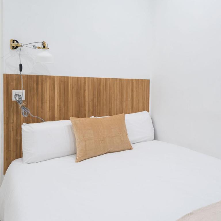 Apartment Next to Sagrada Familia, the Essence of Barcelona - Apartment - 21