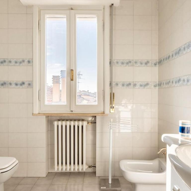 Chic Italian Escape - Casa Vacanze Lorusso - Three-Bedroom Apartment - 32