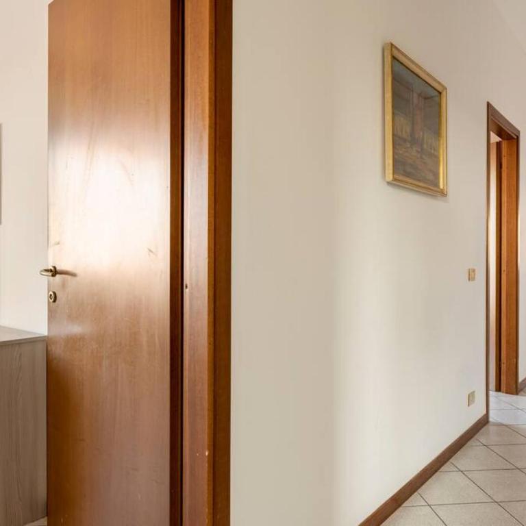 Chic Italian Escape - Casa Vacanze Lorusso - Three-Bedroom Apartment - 36