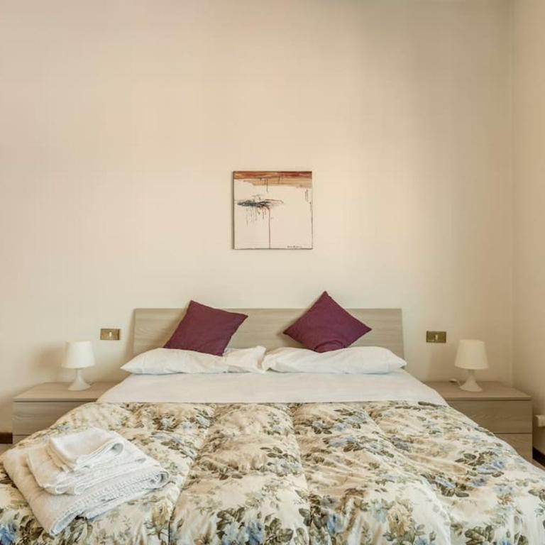 Chic Italian Escape - Casa Vacanze Lorusso - Three-Bedroom Apartment - 24