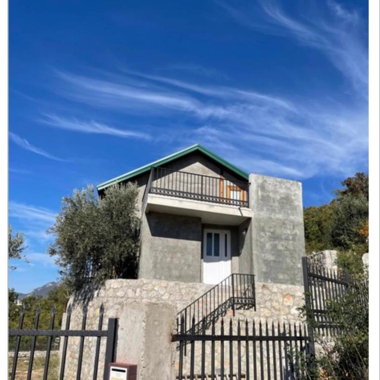 Krnic Kottage Ratac-Sutomore-Bar-Montenegro - Kuća sa 3 Spavaće Sobe - 2