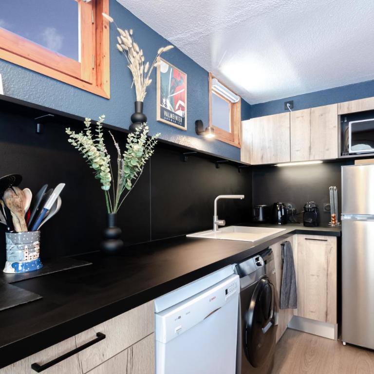 Le Chalerick - Appartement chalet d'exception 4 étoiles - skis aux pieds - 70 m2 entièrement rénové, idéal pour 6 à 8 personnes - Appartement Supérieur - 10
