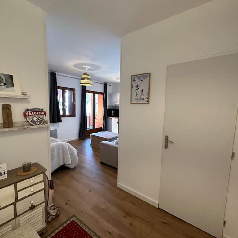 Superbe T2 au pied des pistes - Appartement 1 Chambre - 12