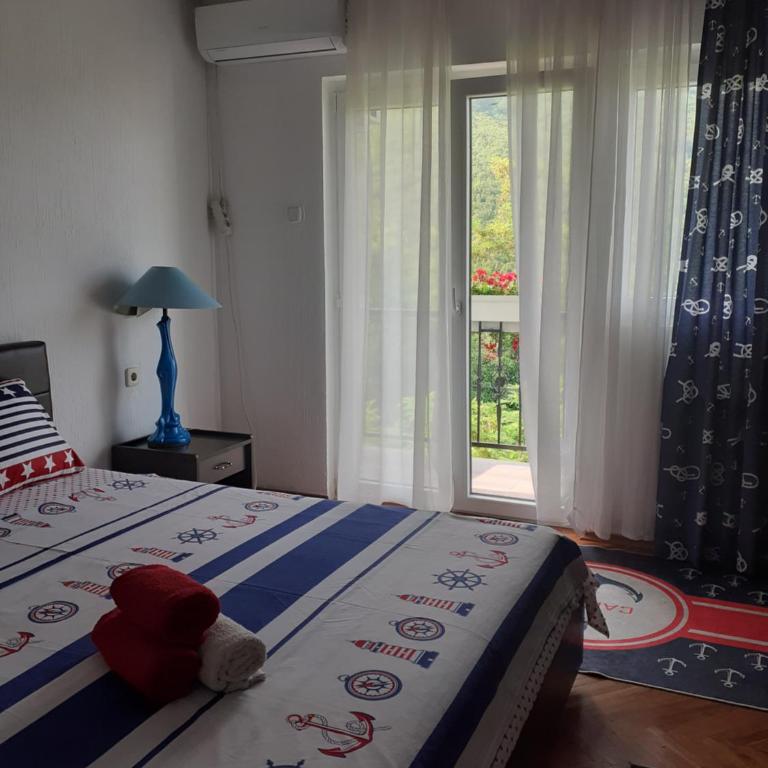 Guest House Cvoro - Double Room with Shared Bathroom - 8