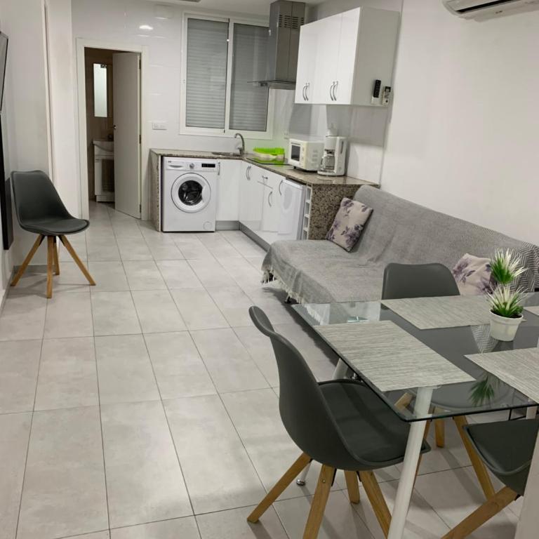 15 Rafael Altamira Apartmento 2 minutes from sea - Two-Bedroom Apartment - 7
