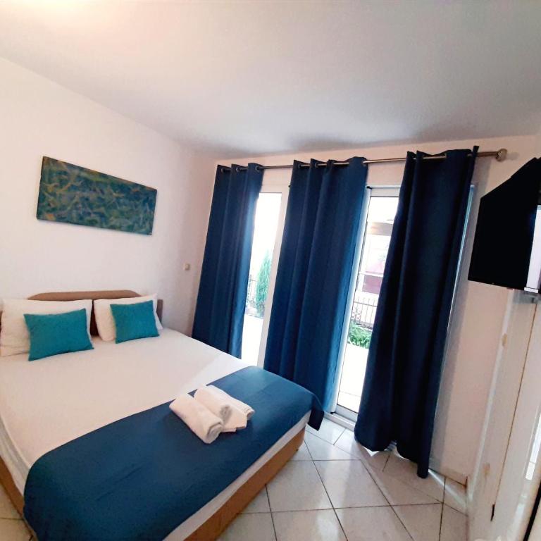 Villa Alba Apartments - Apartment - Ground Floor - 1