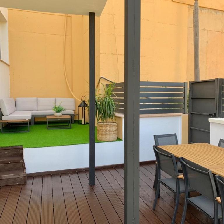 Adosado con piscina a 5 minutos de la playa - Villa - 3