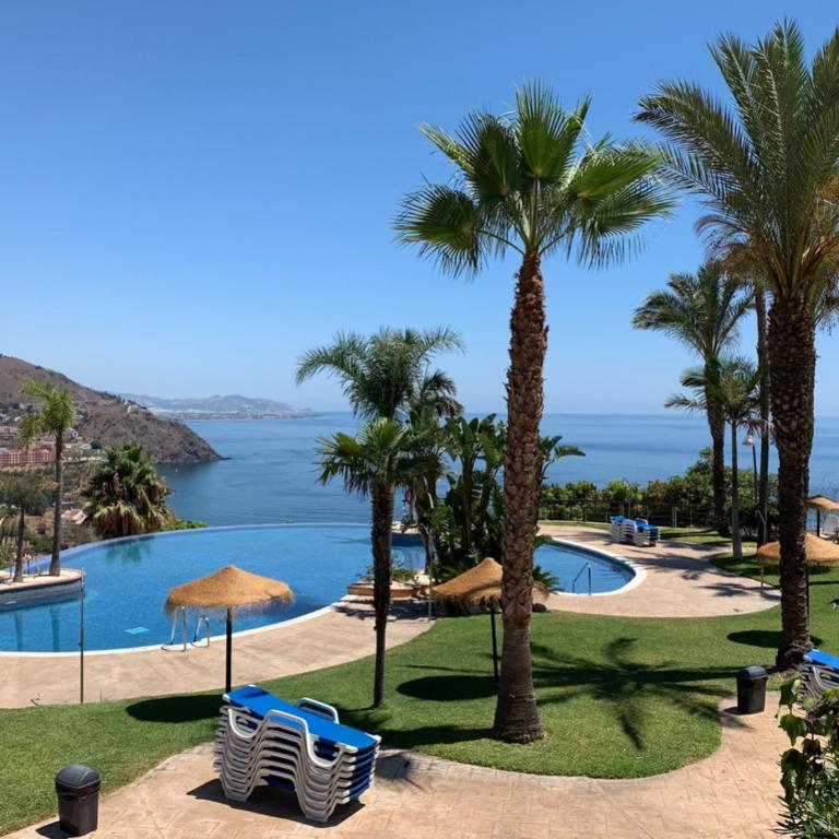 Adosado con piscina a 5 minutos de la playa - Villa - 57