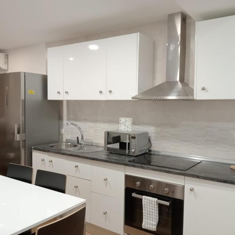 Manrique Rooms - Habitación Doble Estándar con baño compartido - 2