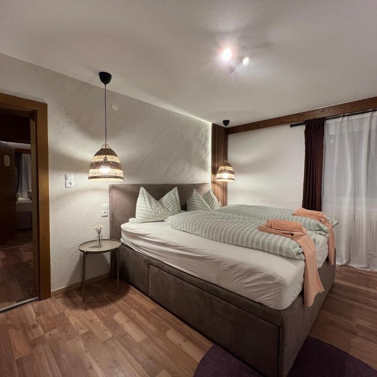 Haus Anton Sölden - Apartments & Zimmer - Apartment mit 3 Schlafzimmern - 13