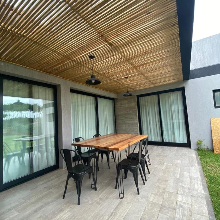 CASA ALQUILER PINAMAR - Three-Bedroom House - 13