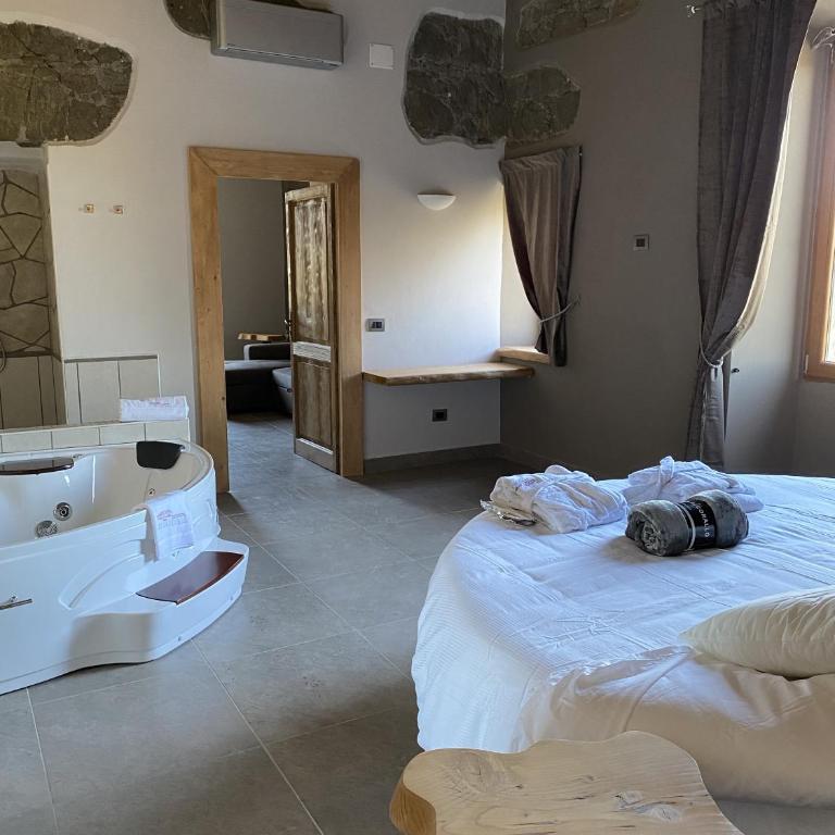 Villa Paladini - Suite Lit King-Size avec Baignoire Spa - 2