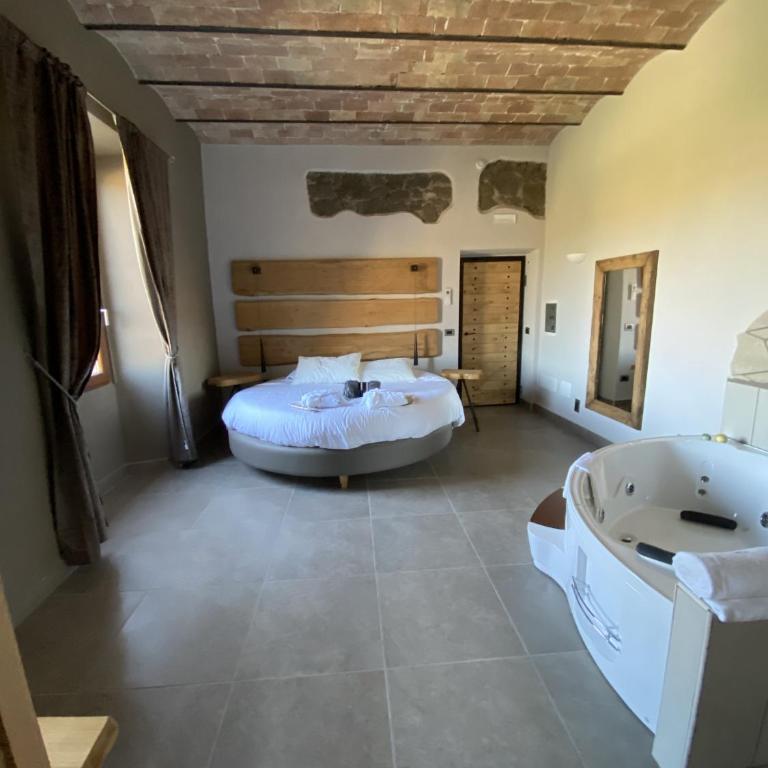 Villa Paladini - Suite Lit King-Size avec Baignoire Spa - 5