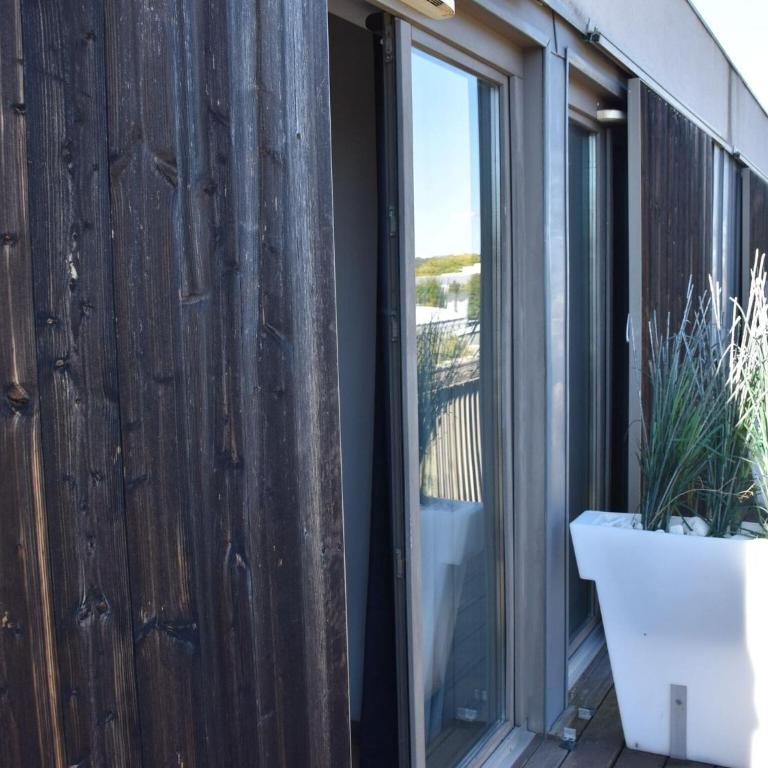 Lyon City Retreat near Sâone River - Appartement - 6