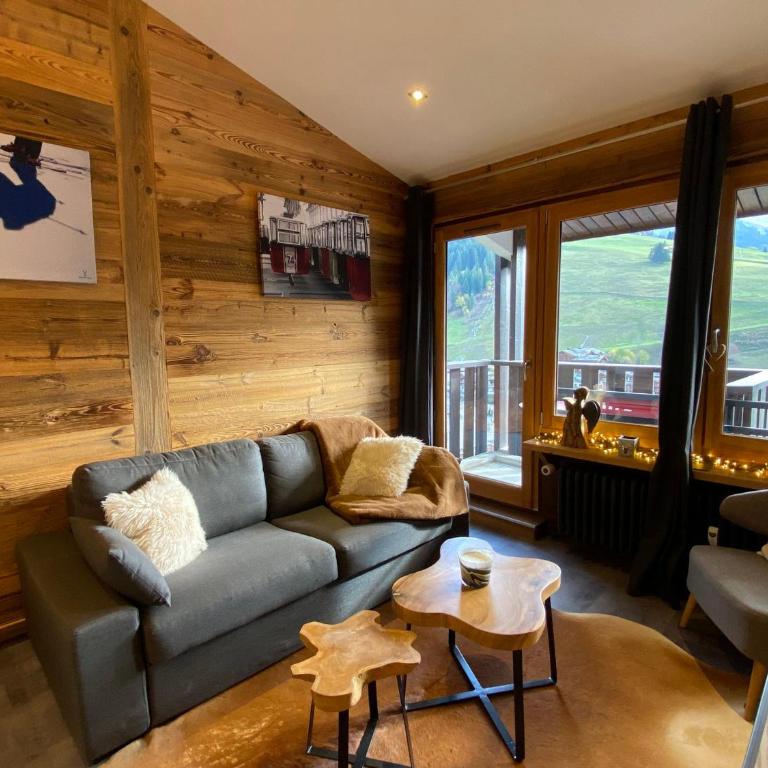 T2 + Coin Nuit 6 Pers, Sud, Wifi, La Clusaz - FR-1-437-99 - Appartement - 4