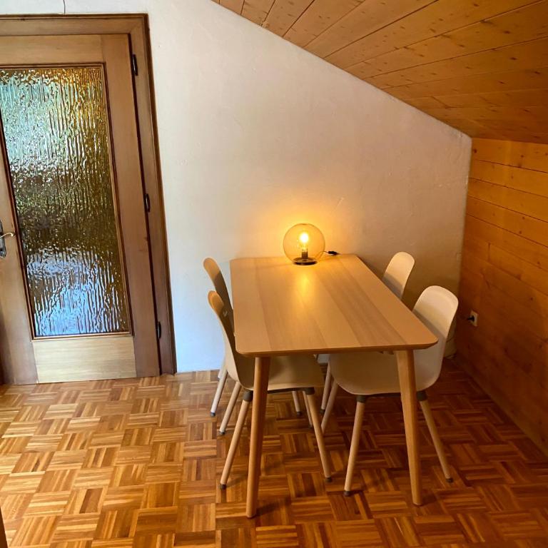 Haus JoLoMo - Apartment mit Blick auf die Berge - 11