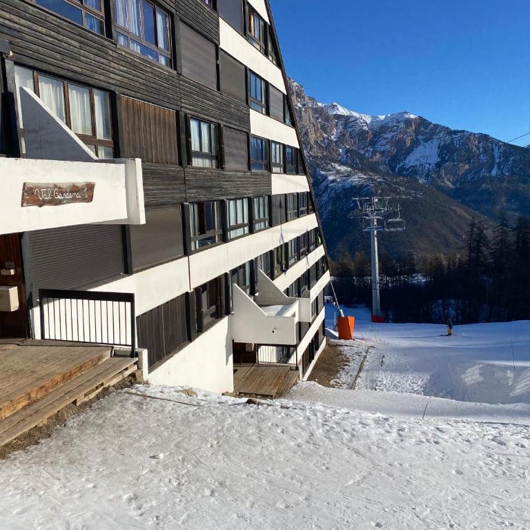 Studio Puy Saint Vincent 1600 aux pieds des pistes - One-Bedroom Apartment - 20