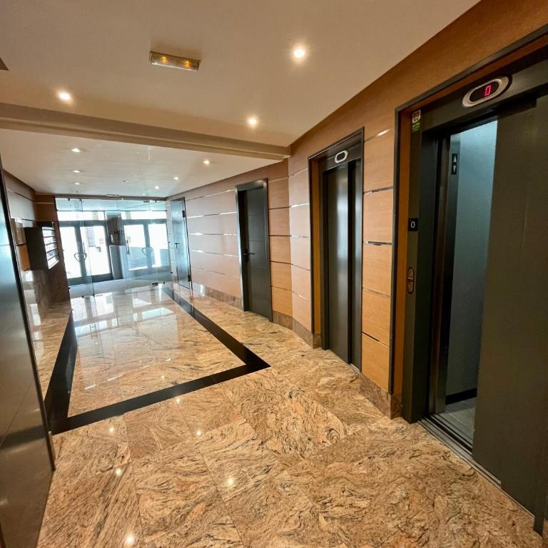 AtuaireHome La Catedral en el salón con parking incluido - Apartamento de 2 dormitorios - 16