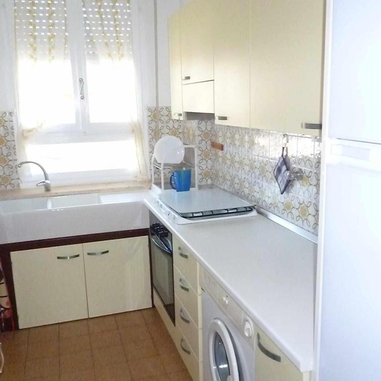 R11 - Appartamento con ampio terrazzo - Appartamento con 2 Camere da Letto - 10