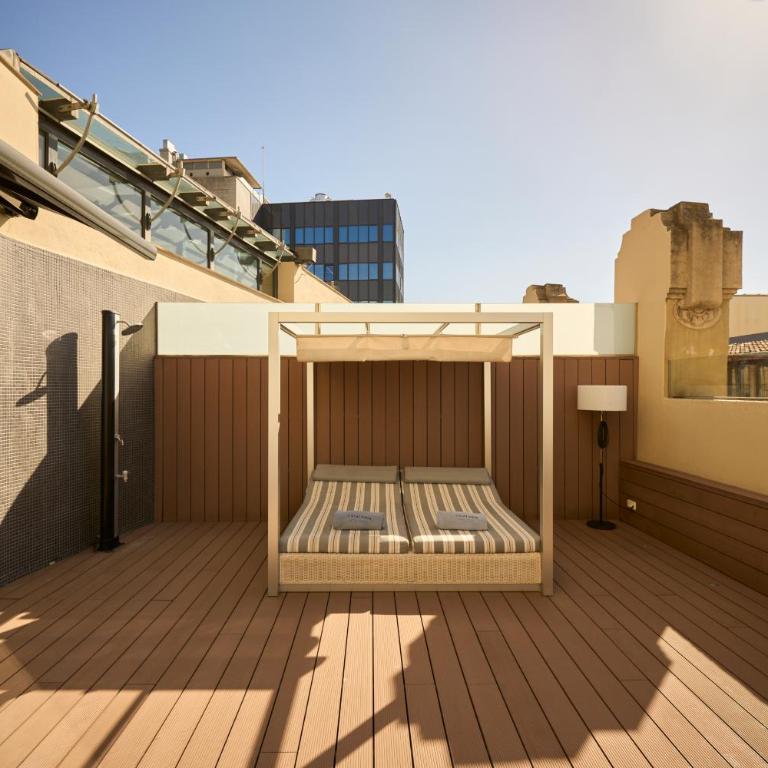 Catalonia Catedral - Deluxe Double Room with Terrace and Private Pool - 7