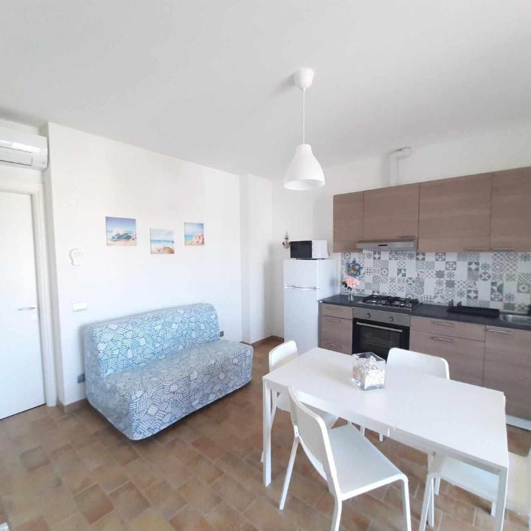 R19 - Bilocale in residence con piscine - One-Bedroom Apartment - 5