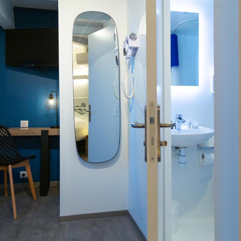 Hotel Victoria - Chambre Triple - 14