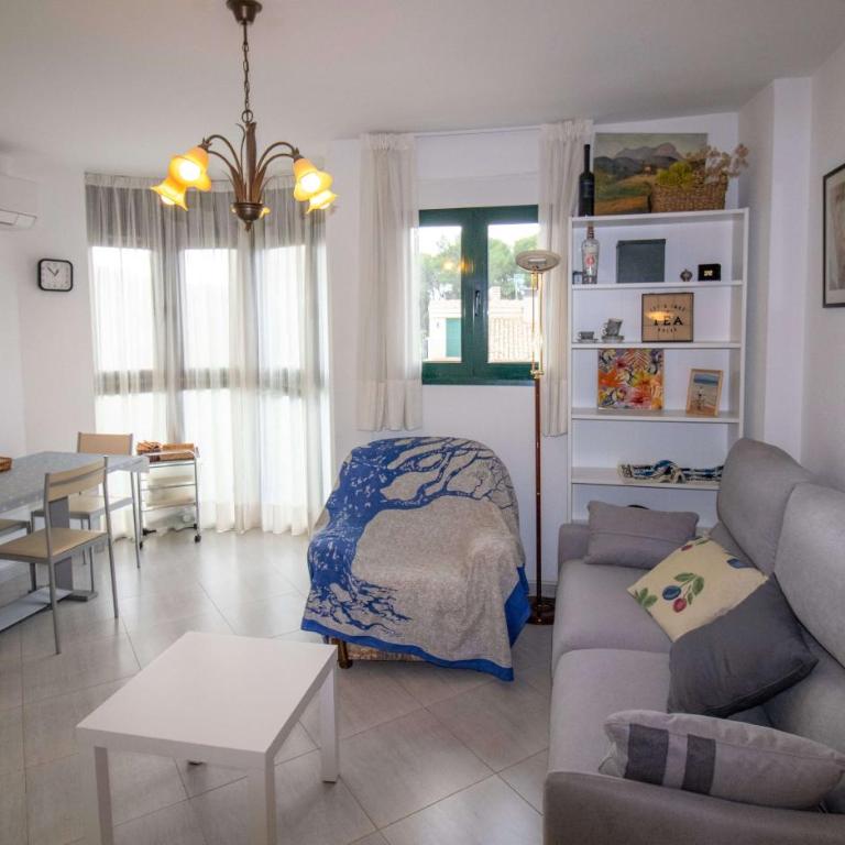 Apartamento con WiFi y parking a 50 metros de la playa Cargador - ALBERT VILLAS - Apartamento con vistas al mar - 9