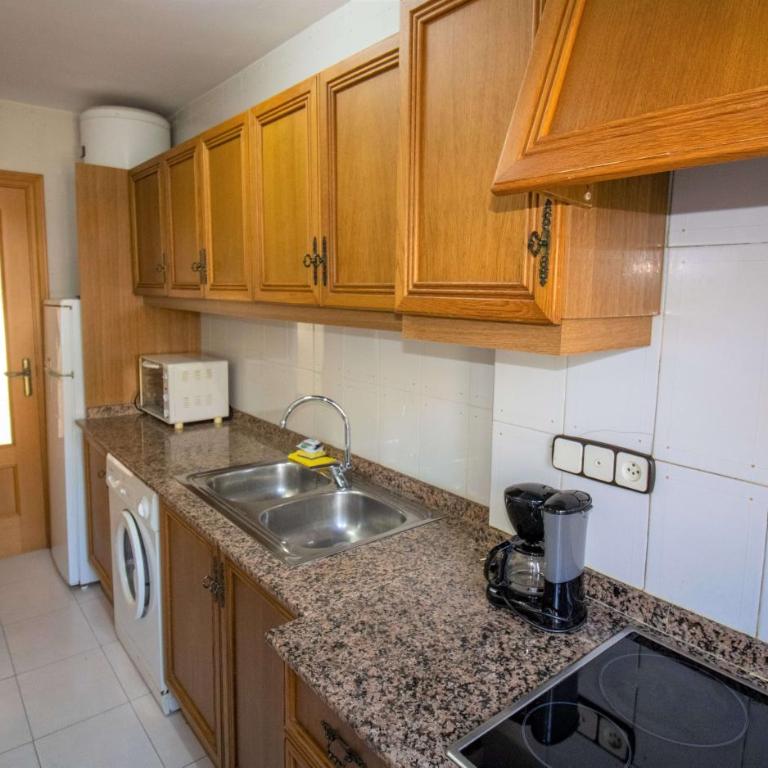 Primera línea con vistas al mar - Playamar 1022 ALBERT VILLAS - Apartamento con vistas al mar - 10