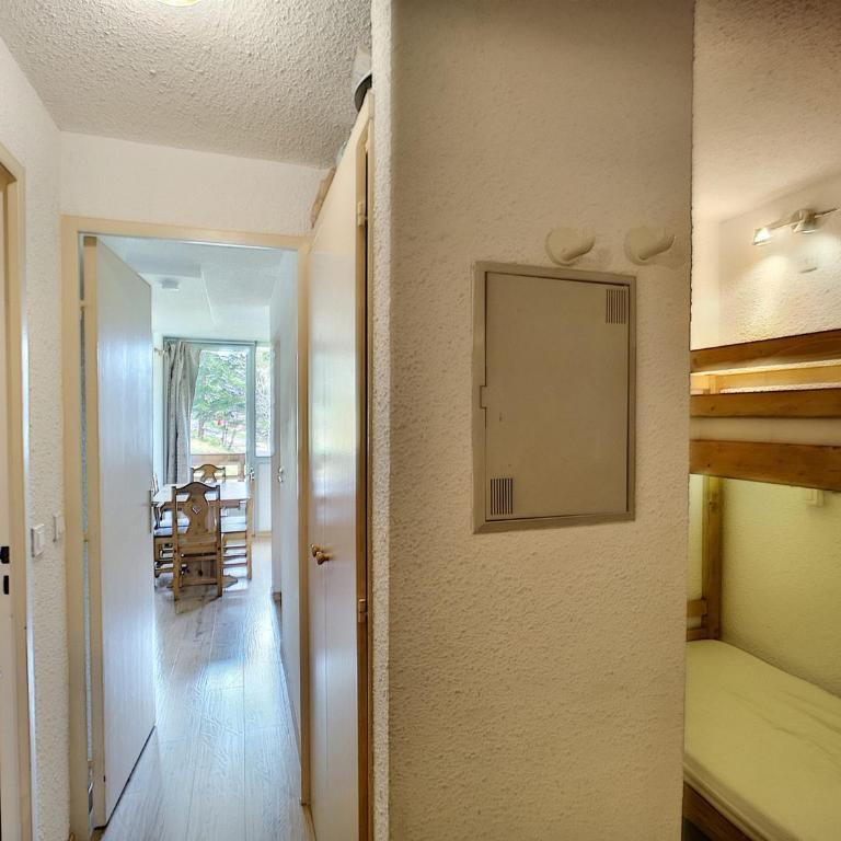 2 Pièces Cabine 6 Pers, Ski aux Pieds, Animaux Admis, Parking - Apartamento de 1 dormitorio - 11