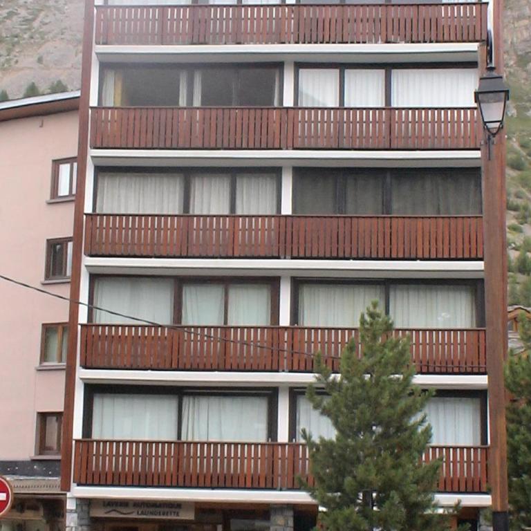 Appartement au centre, près des pistes, avec WIFI, jusqu'à 6 personnes - Appartement 1 Chambre - 2
