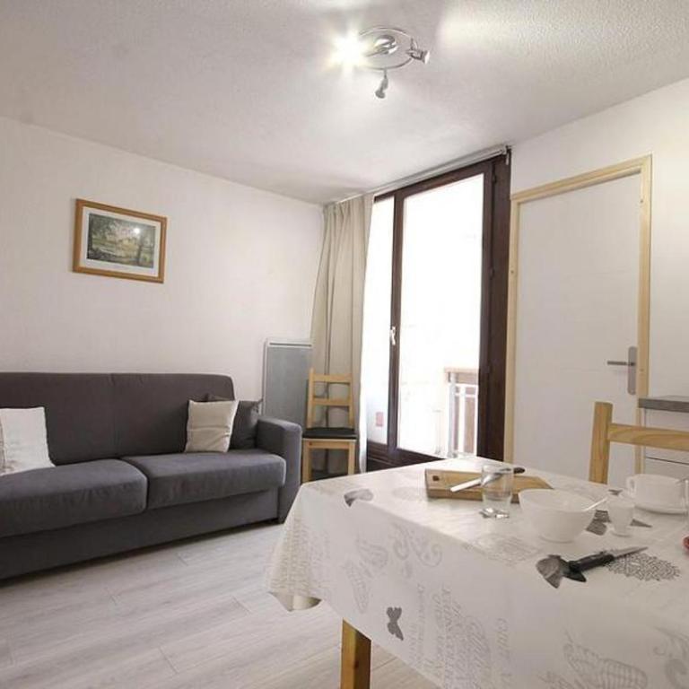 Beau 2P pour 5 pers, rénové, ski aux pieds, parking gratuit - FR-1-178-343 - Apartment (5 Erwachsene) - 2