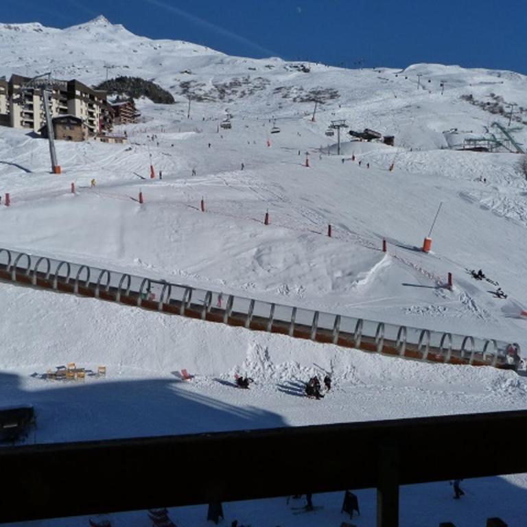 Studio + cabine 4 pers 24m², ski aux pieds, parking à proximité - FR-1-178-106 - Studio - 2