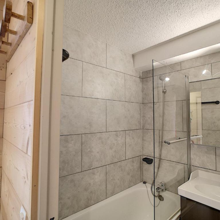 Beau 2 pièces rénové, 4 pers, Les Menuires - One-Bedroom Apartment - 11