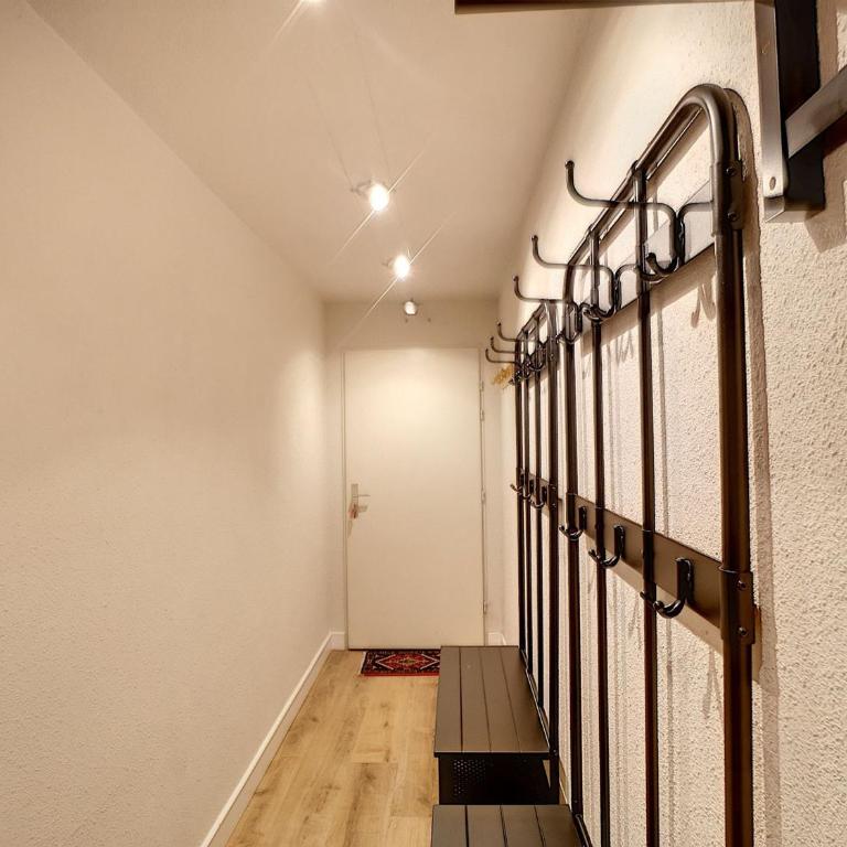 Les Menuires, 2 pièces rénové, 4 pers, balcon sud, ski aux pieds - Appartamento con 1 Camera da Letto - 13