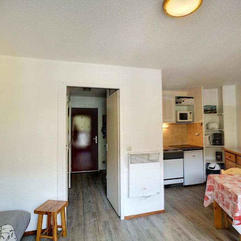 Studio cabine 4 pers, ski aux pieds, vue pistes - FR-1-178-105 - Studio - 7
