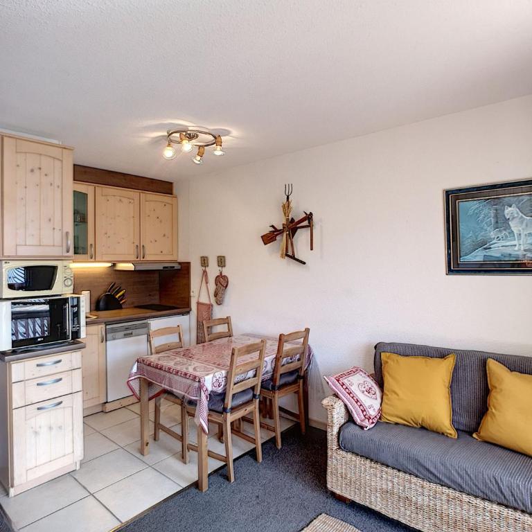 2 Pièces 4 Pers, Ski aux Pieds, Les Menuires - Appartement 1 Chambre - 3