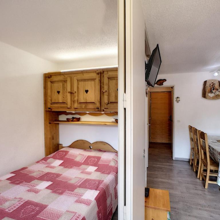 2 pièces + cabine rénové, 6 pers, ski aux pieds - FR-1-178-172 - Appartement (6 Adultes) - 8