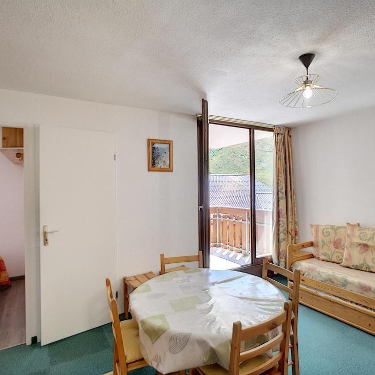 Les Menuires: 3 pièces, 5 pers, 30m², ski aux pieds - FR-1-178-179 - Apartment (5 Erwachsene) - 5