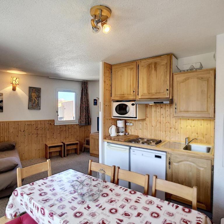 Les Menuires: 2 pièces, 6 pers, sud, wifi, animaux admis - FR-1-178-75 - Apartment (6 Erwachsene) - 2