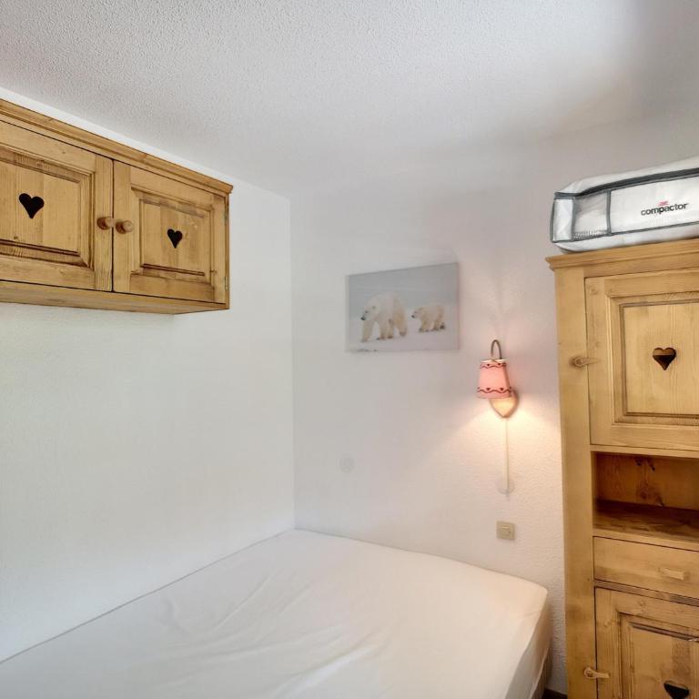 Ski aux pieds : 2 pièces, 5 pers, terrasse, parking gratuit, WiFi - Appartamento con 1 Camera da Letto - 5