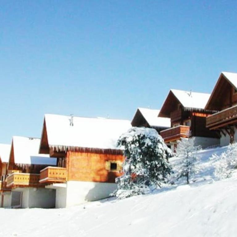 Grand chalet en bois avec vue splendide - Three-Bedroom Chalet - 1