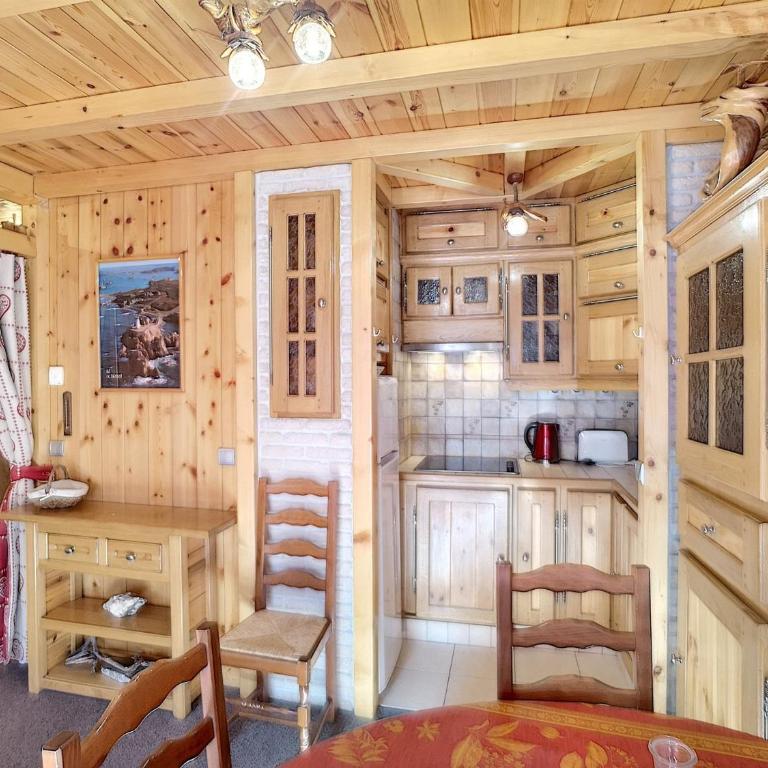 Appartement 4 pièces, 6 pers, ski aux pieds, wifi - FR-1-178-17 - Apartment (6 Erwachsene) - 2