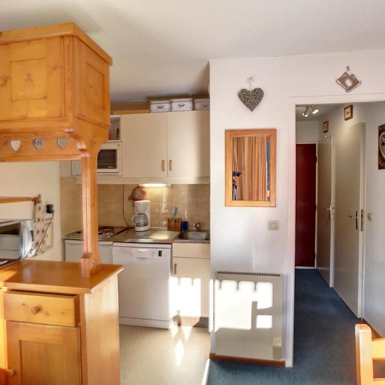 2 pièces confortables 4 pers, ski aux pieds, parking - FR-1-178-36 - Appartamento (4 Adulti) - 2