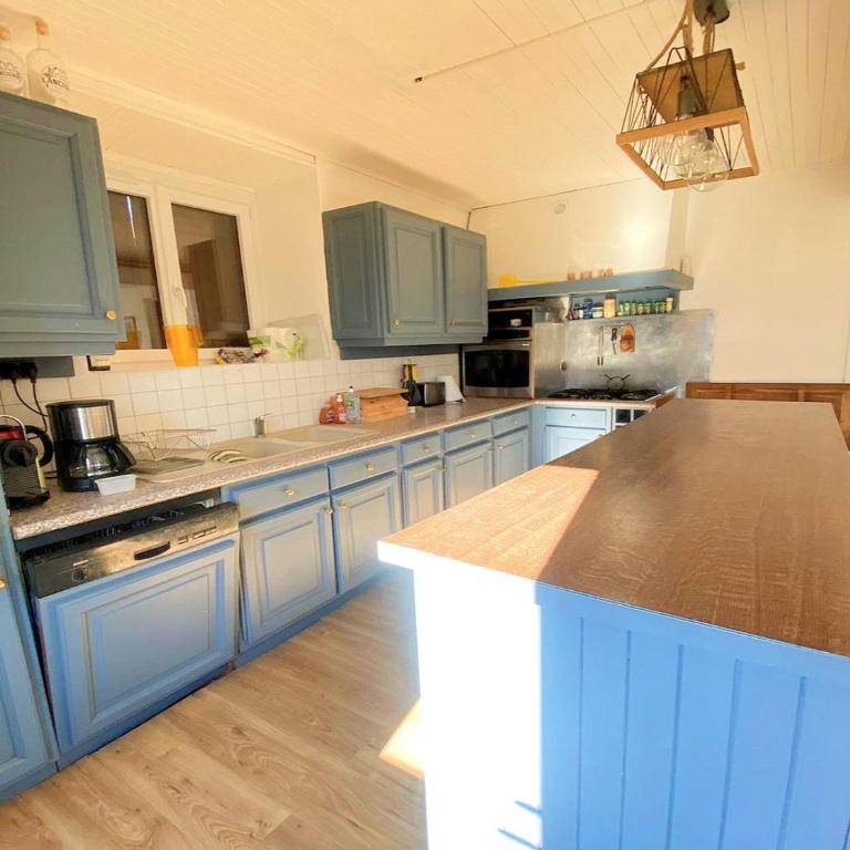 Appartement pour 14 pers, rénové, animaux acceptés, parking - FR-1-624-92 - Apartment - 4