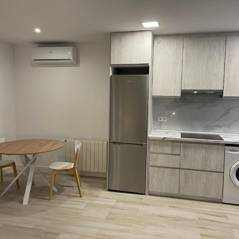 Apartamentos Barcelona - Iberia - Apartment with Terrace - 7