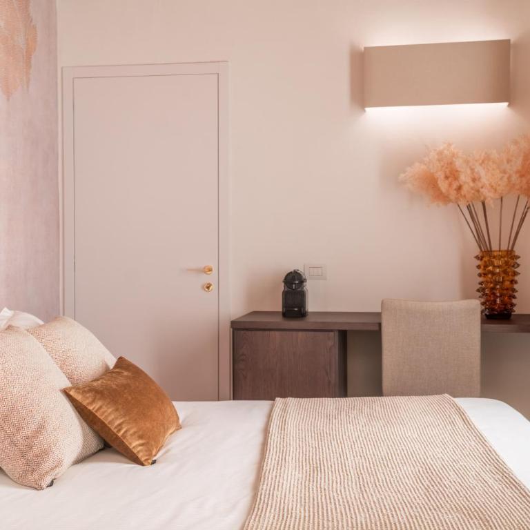 Ninfea Luxury Suites - Camera Matrimoniale Deluxe - 4